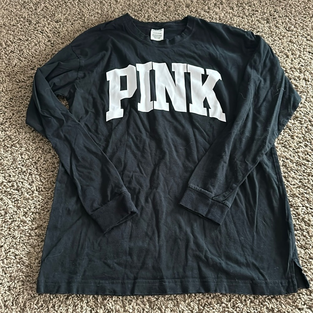 Black long sleeve pink shirt size small